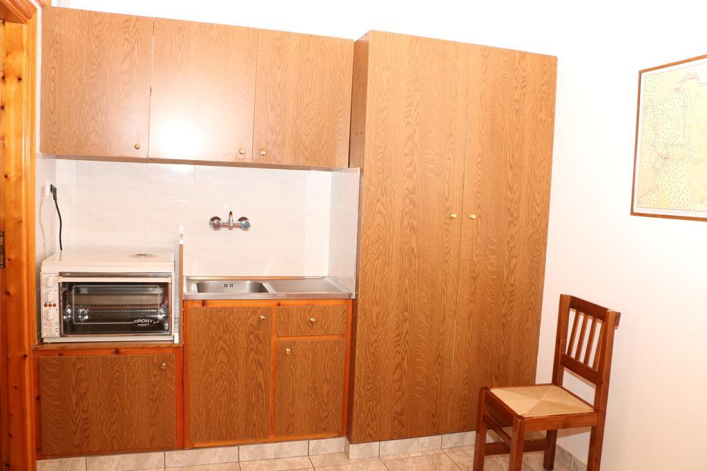 Maleatis Apollo Guesthouse Космас Экстерьер фото